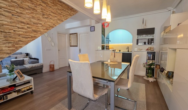 Resale - Quatro house - Torrevieja - Los Balcones