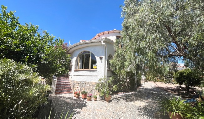 Resale - Villa - Ciudad Quesada/Rojales - Central Quesada