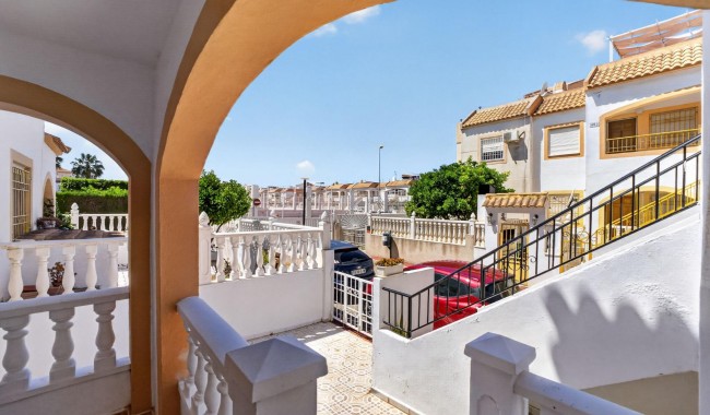 Sprzedaż - Apartament - Torrevieja - El limonar