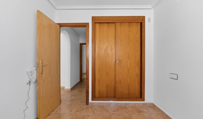 Sprzedaż - Apartament - Torrevieja - El limonar