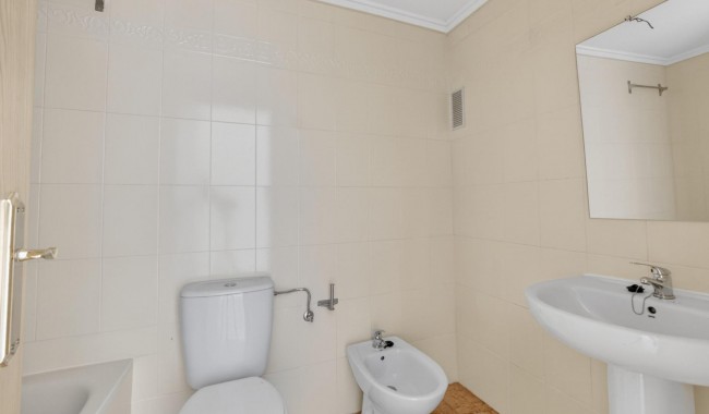 Sprzedaż - Apartament - Torrevieja - El limonar