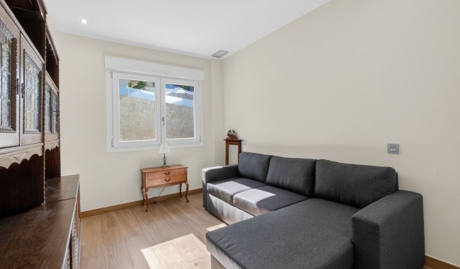 Begagnad - Villa - Ciudad Quesada/Rojales - Alicante