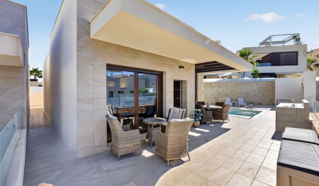 Begagnad - Villa - Ciudad Quesada/Rojales - Alicante