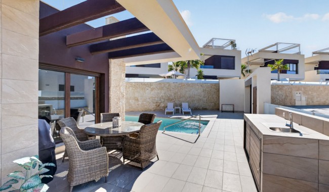 Begagnad - Villa - Ciudad Quesada/Rojales - Alicante