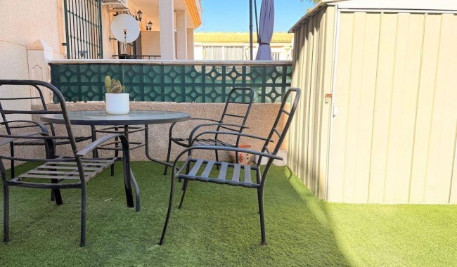 Segunda mano - Bungalow - Orihuela Costa - Villamartín-Las Filipinas