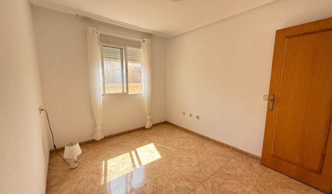 Segunda mano - Apartamento - Torrevieja - Centro