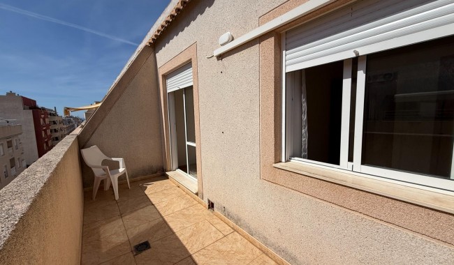 Segunda mano - Apartamento - Torrevieja - Centro