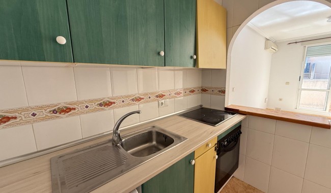 Segunda mano - Apartamento - Torrevieja - Centro
