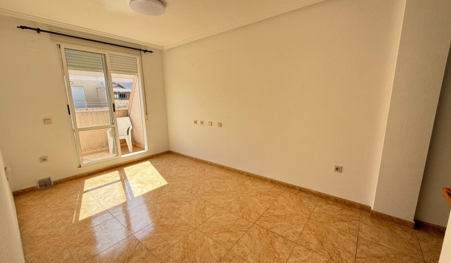 Segunda mano - Apartamento - Torrevieja - Centro