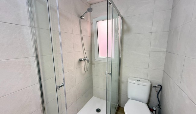 Resale - Apartment - Torrevieja - Centro
