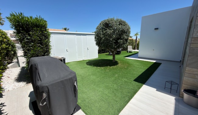 Brukt - Villa - Algorfa - La Finca golf
