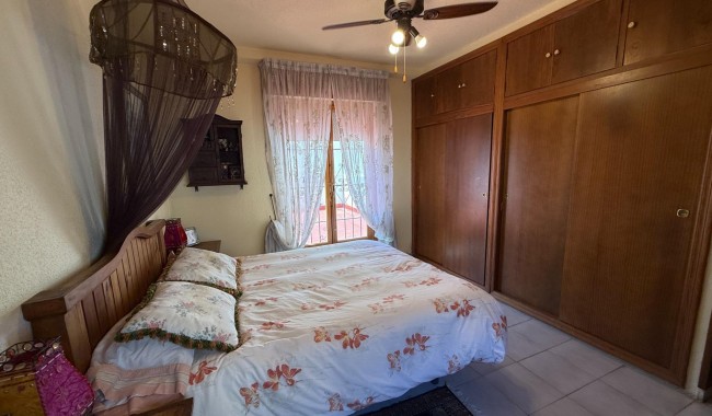 Segunda mano - Apartamento - Torrevieja - Acequion