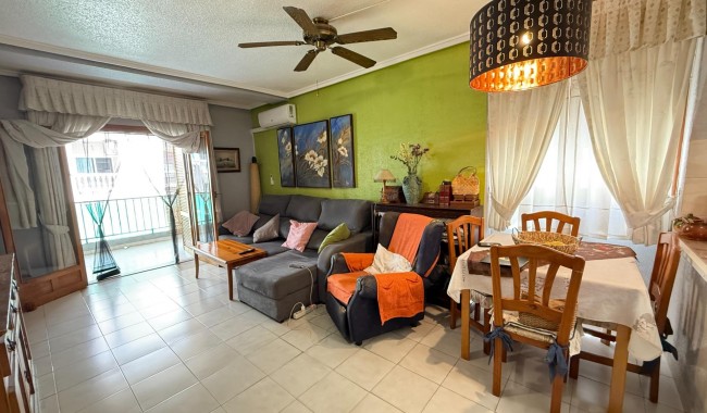Segunda mano - Apartamento - Torrevieja - Acequion