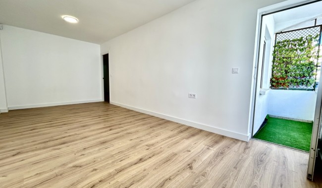 Sprzedaż - Apartament - Torrevieja
