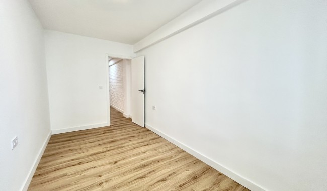 Sprzedaż - Apartament - Torrevieja