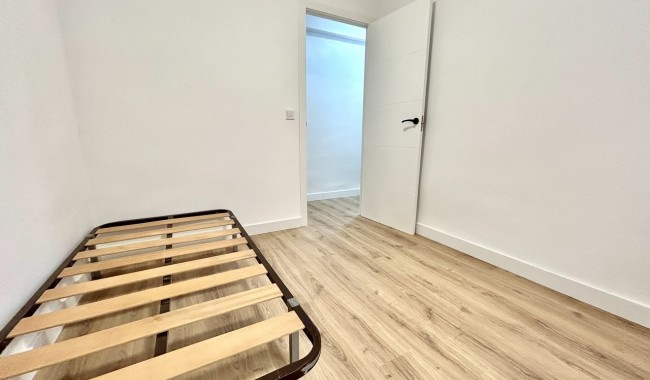 Sprzedaż - Apartament - Torrevieja