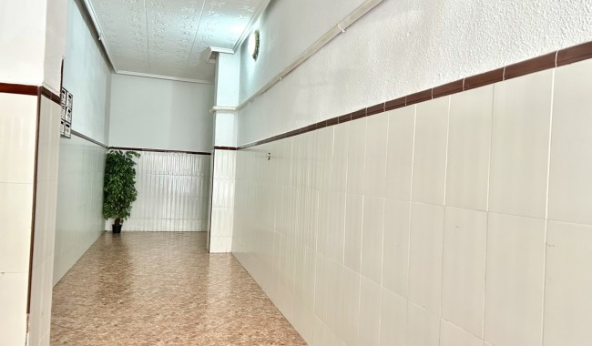 Sprzedaż - Apartament - Torrevieja
