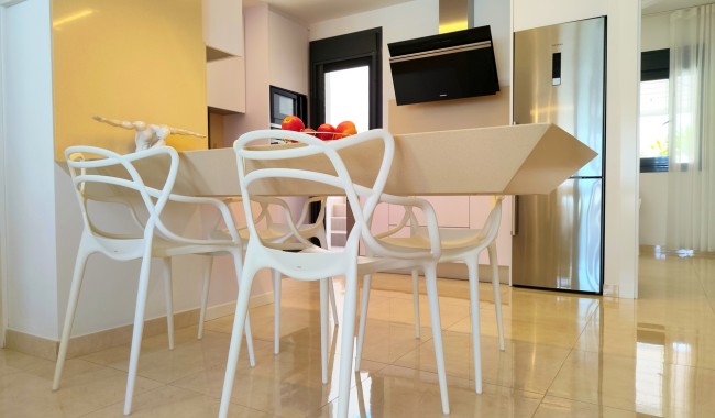 Begagnad - Villa - San Miguel de Salinas