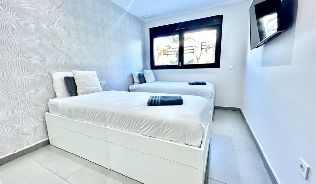 Resale - Villa - Torrevieja - Los Balcones