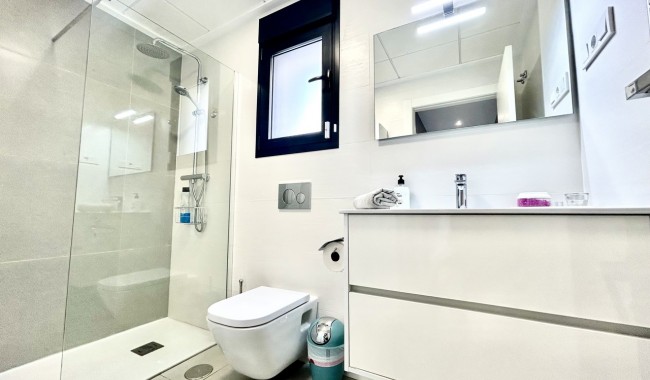 Resale - Villa - Torrevieja - Los Balcones