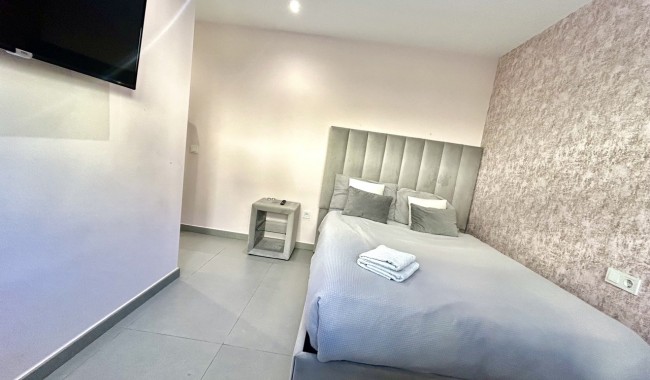 Resale - Villa - Torrevieja - Los Balcones