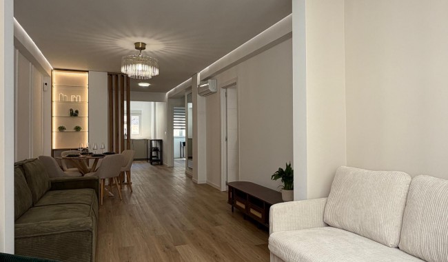 Sprzedaż - Apartament - Torrevieja