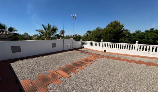 Begagnad - Villa - Elche - Valverde