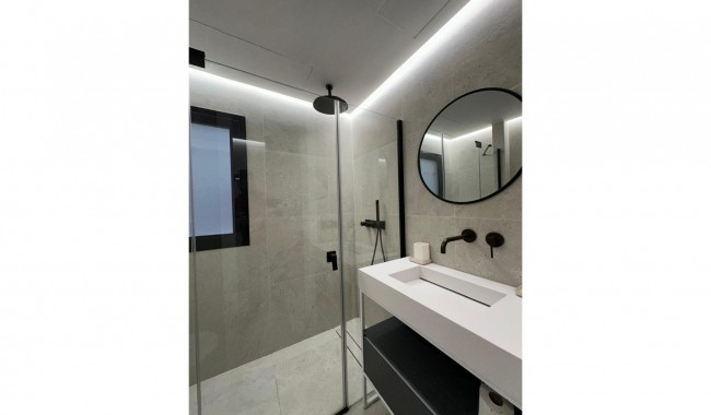 Resale - Apartment - Alicante - Center