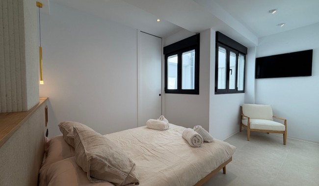 Resale - Apartment - Alicante - Center