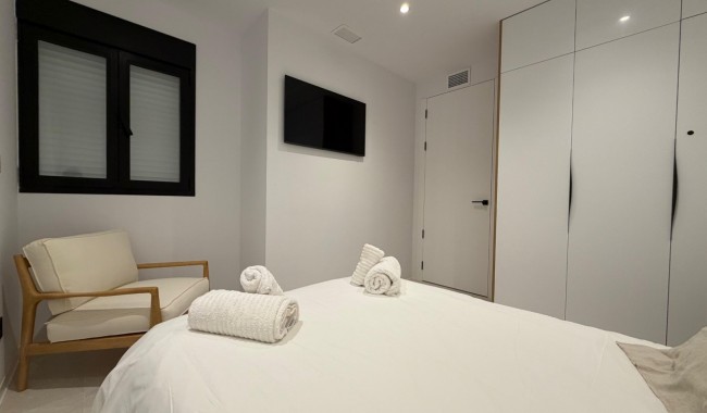 Resale - Apartment - Alicante - Center
