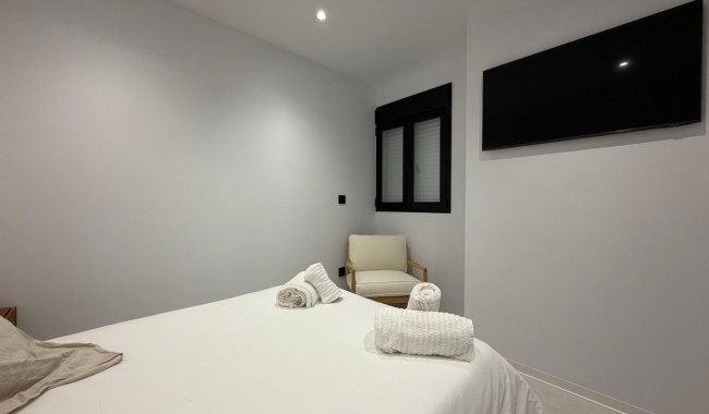 Resale - Apartment - Alicante - Center