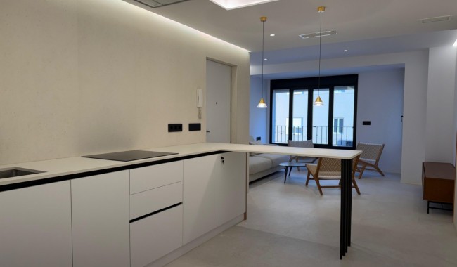 Resale - Apartment - Alicante - Center