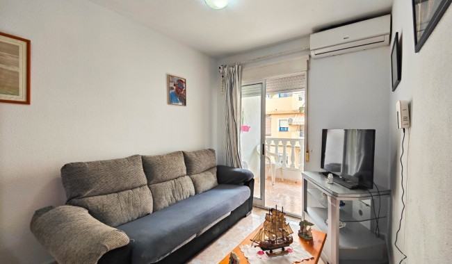 Sprzedaż - Apartament - Torrevieja - Centro