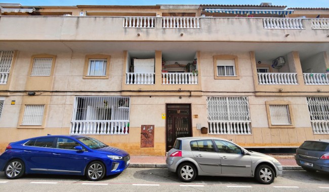 Sprzedaż - Apartament - Torrevieja - Centro