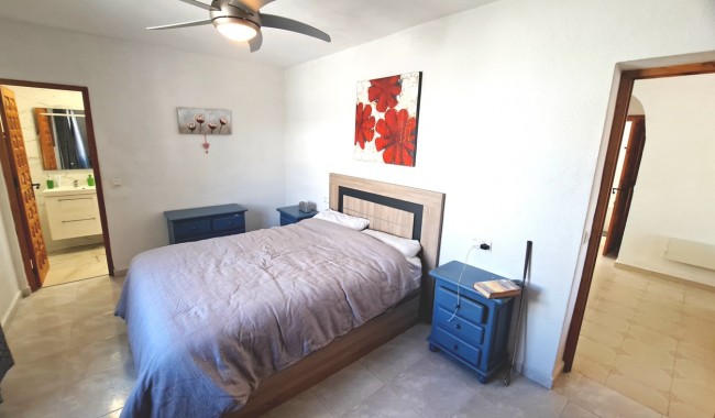 Resale - Villa - San Miguel de Salinas - Blue Lagoon