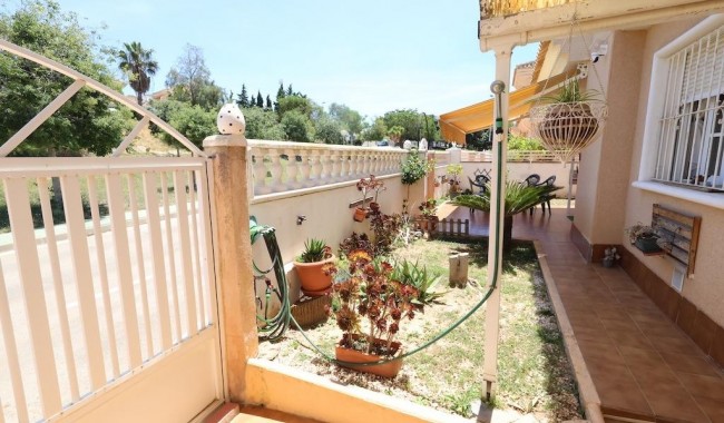 Begagnad - Villa - Torrevieja - Los Balcones