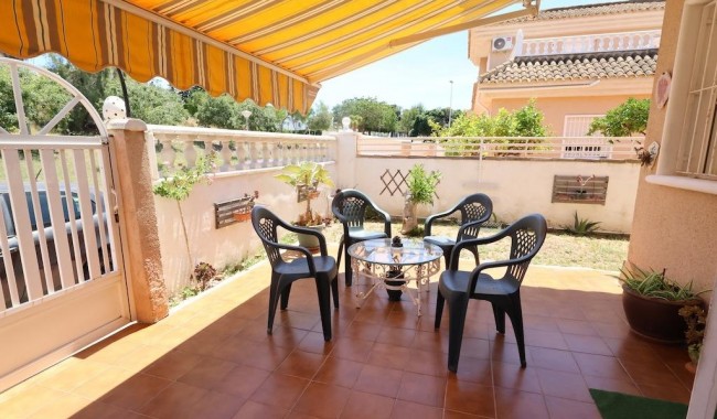 Begagnad - Villa - Torrevieja - Los Balcones