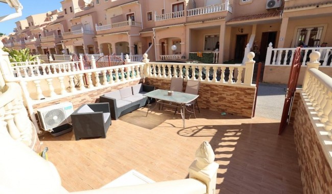 Resale - Apartment - Orihuela Costa - La Zenia