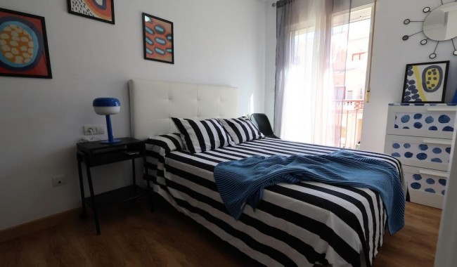 Resale - Apartment - Orihuela Costa - La Zenia