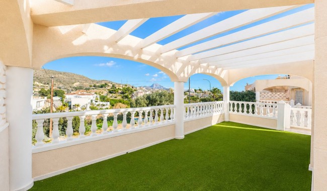 Resale - Villa - El Campello