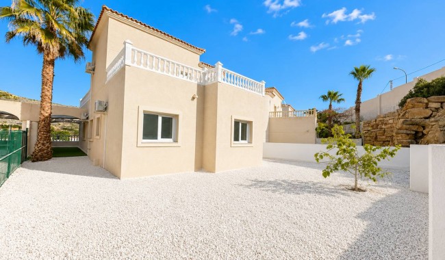 Resale - Villa - El Campello