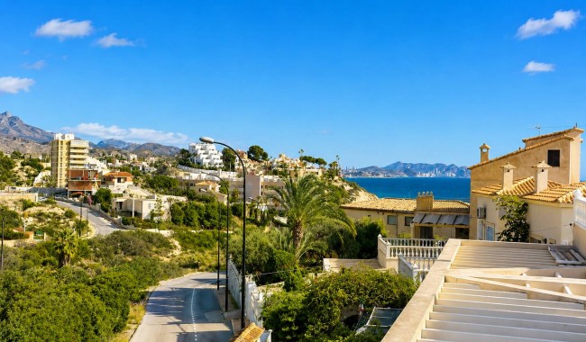 Resale - Villa - El Campello