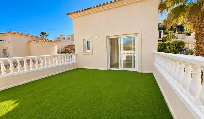 Resale - Villa - El Campello