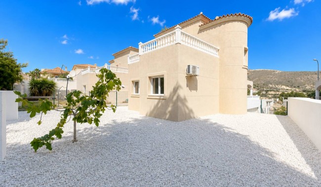 Resale - Villa - El Campello