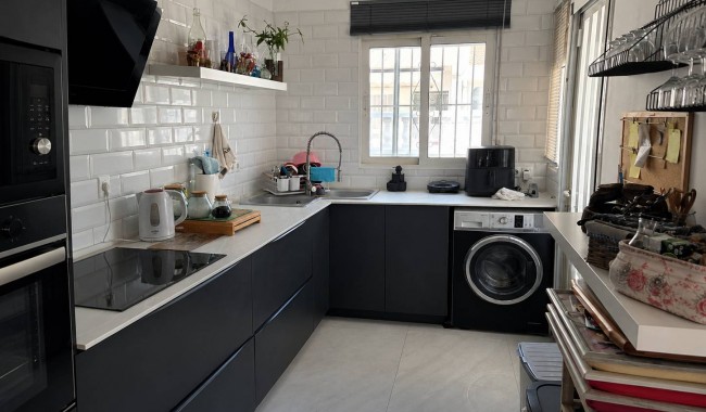 Resale - Townhouse - Torrevieja