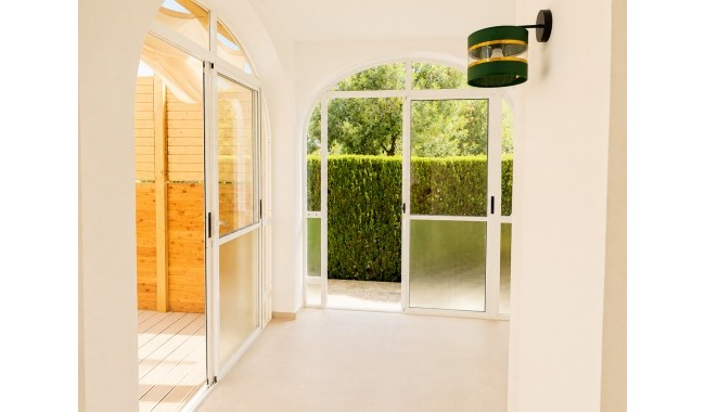 Resale - Bungalow - Torrevieja