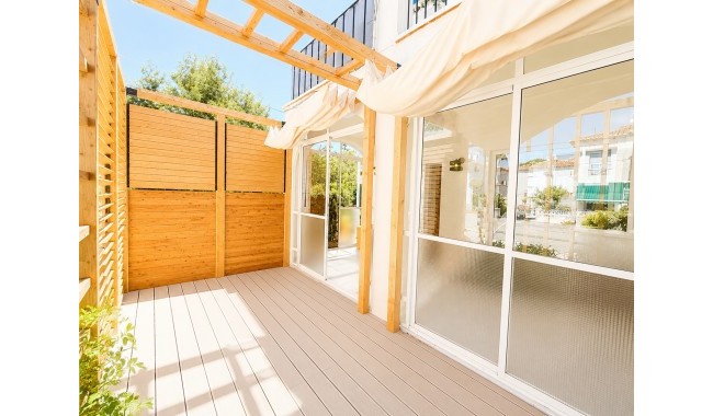 Resale - Bungalow - Torrevieja