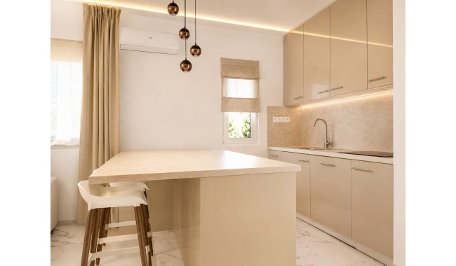 Resale - Bungalow - Torrevieja