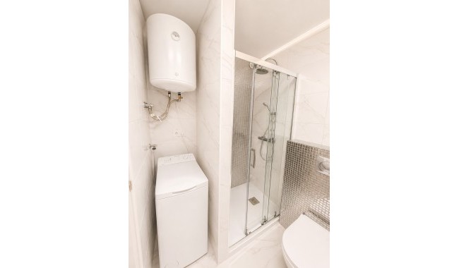 Resale - Bungalow - Torrevieja