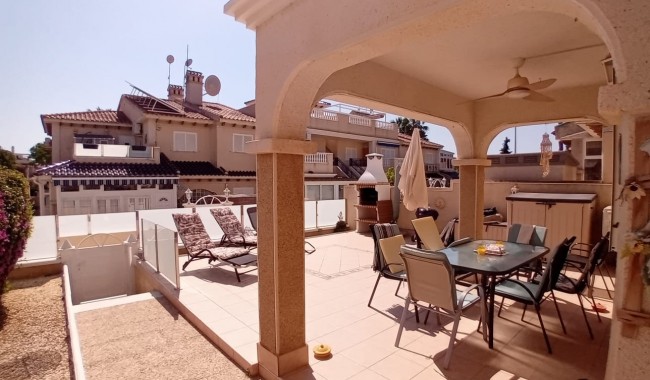 Resale - Apartment - Alicante